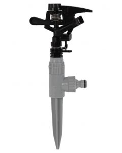 Sektorsproeier op piket met nippel in blister